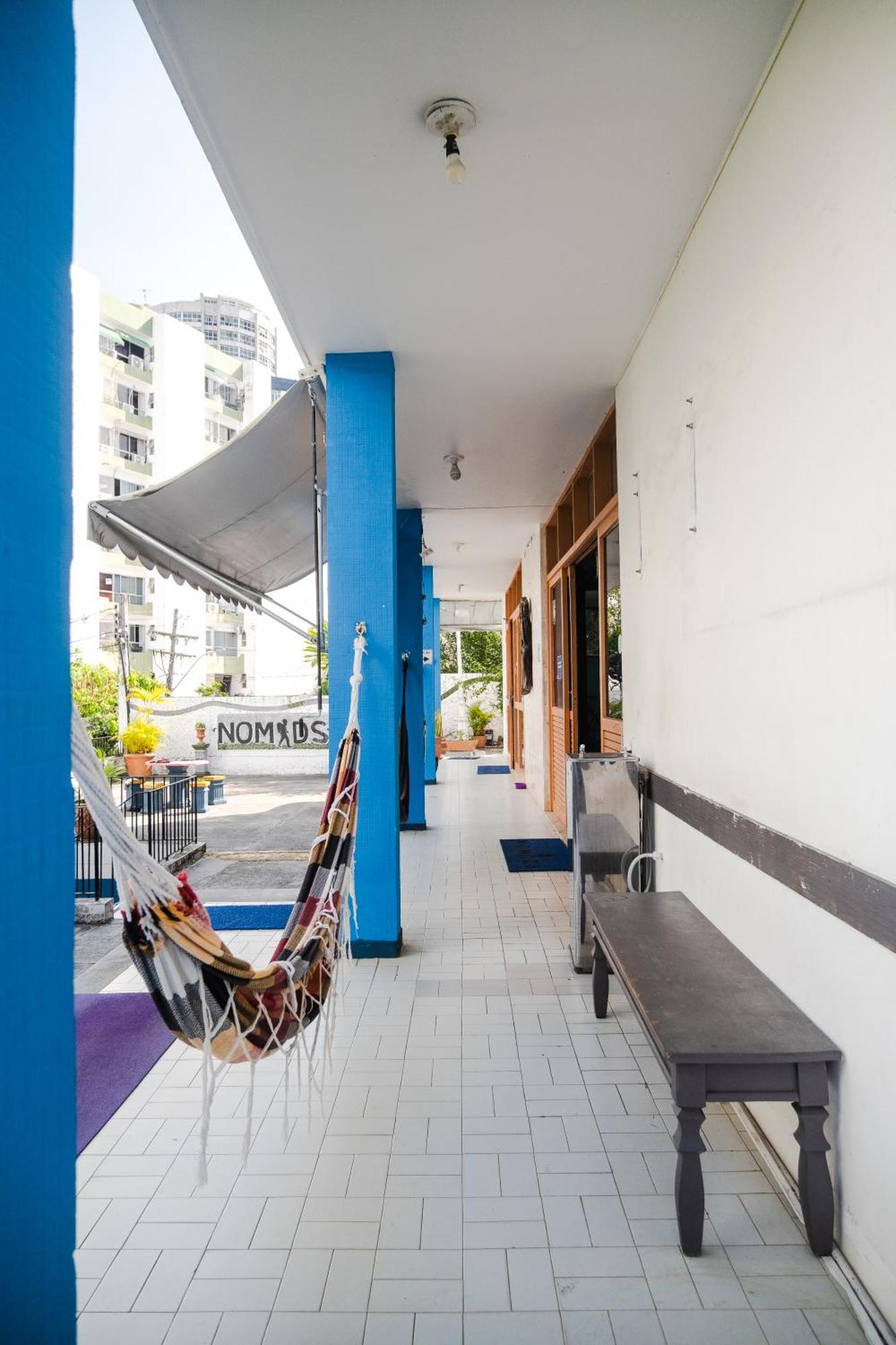 Nomads Hostel Multicultural & Coworking Сальвадор Экстерьер фото