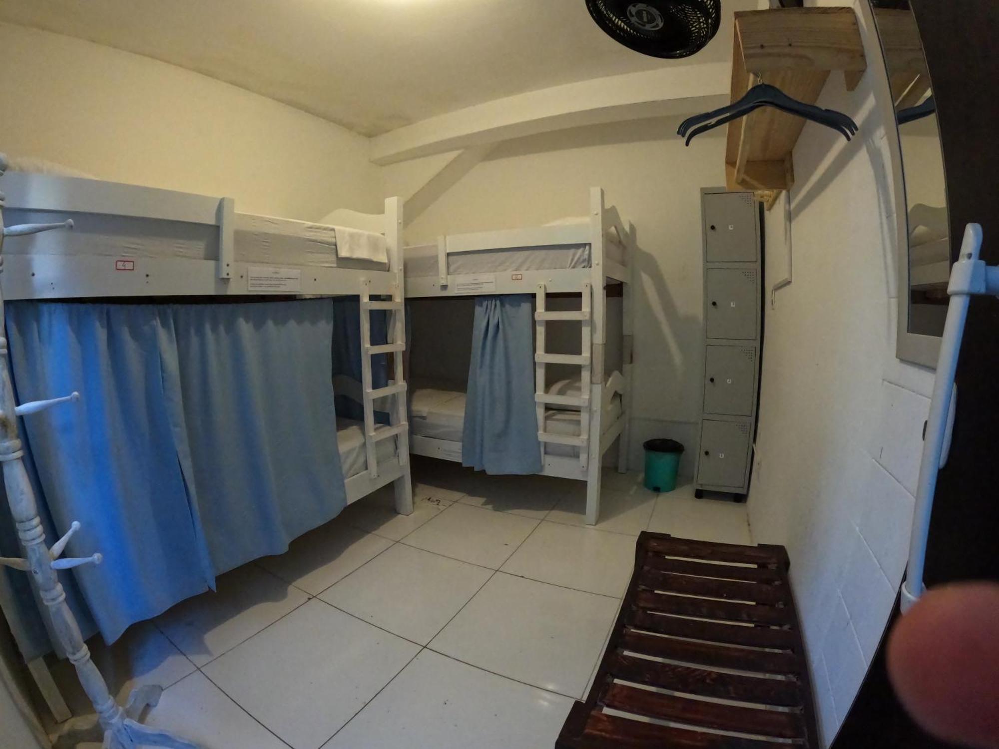 Nomads Hostel Multicultural & Coworking Сальвадор Экстерьер фото