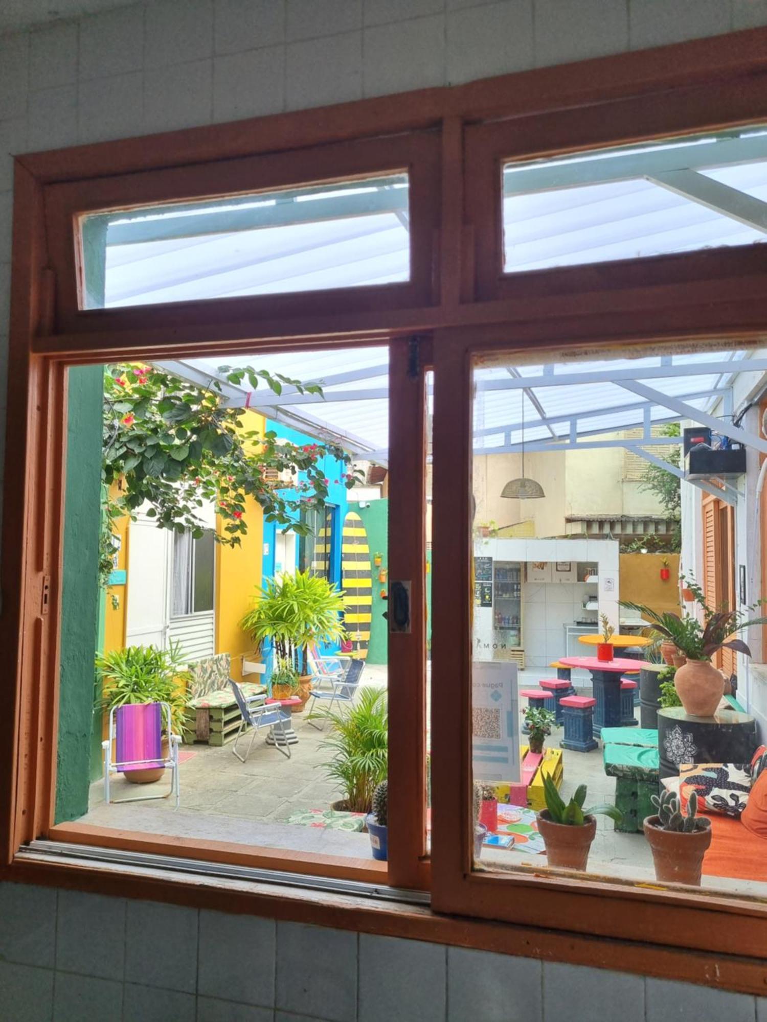 Nomads Hostel Multicultural & Coworking Сальвадор Экстерьер фото