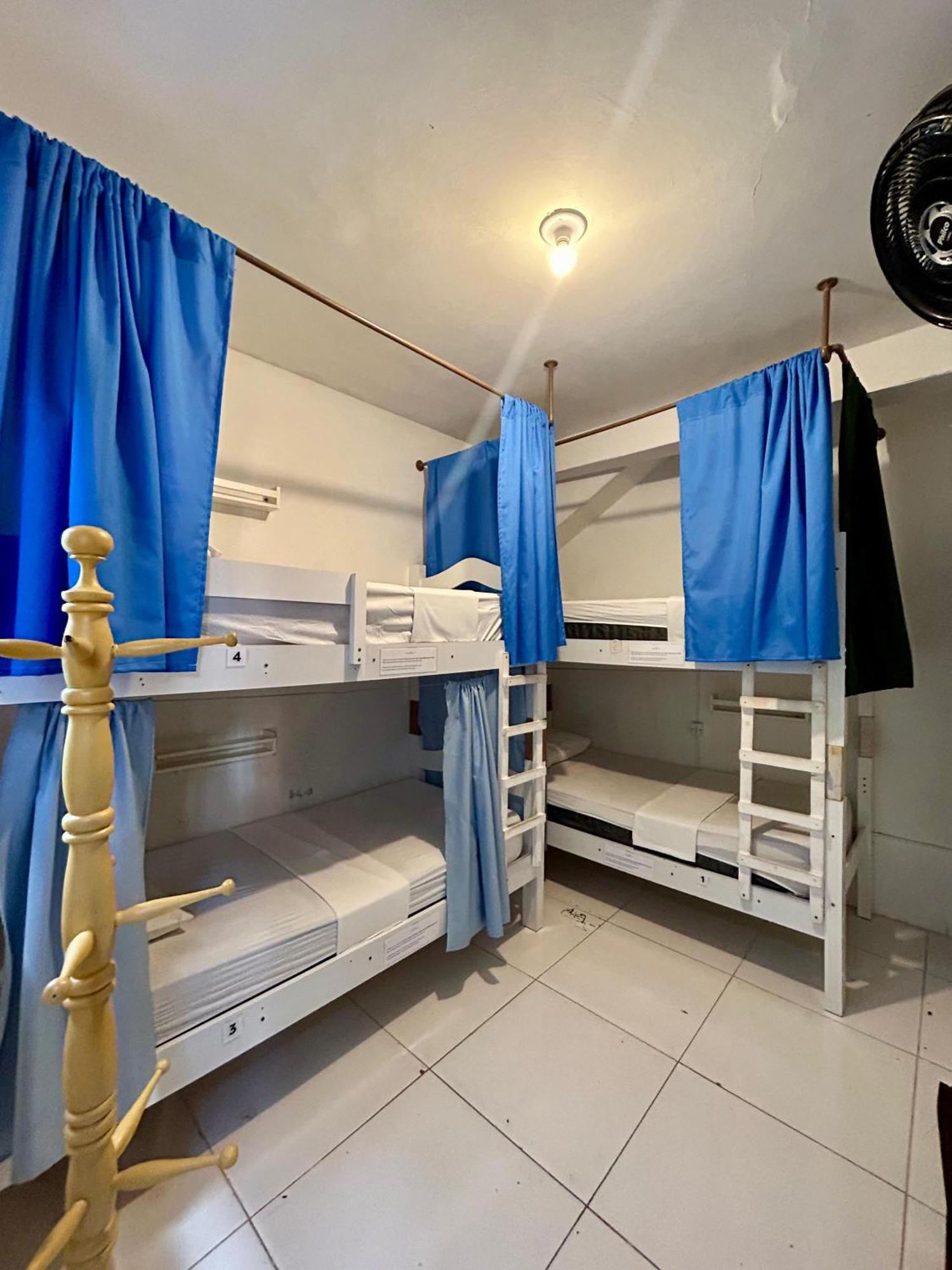 Nomads Hostel Multicultural & Coworking Сальвадор Экстерьер фото